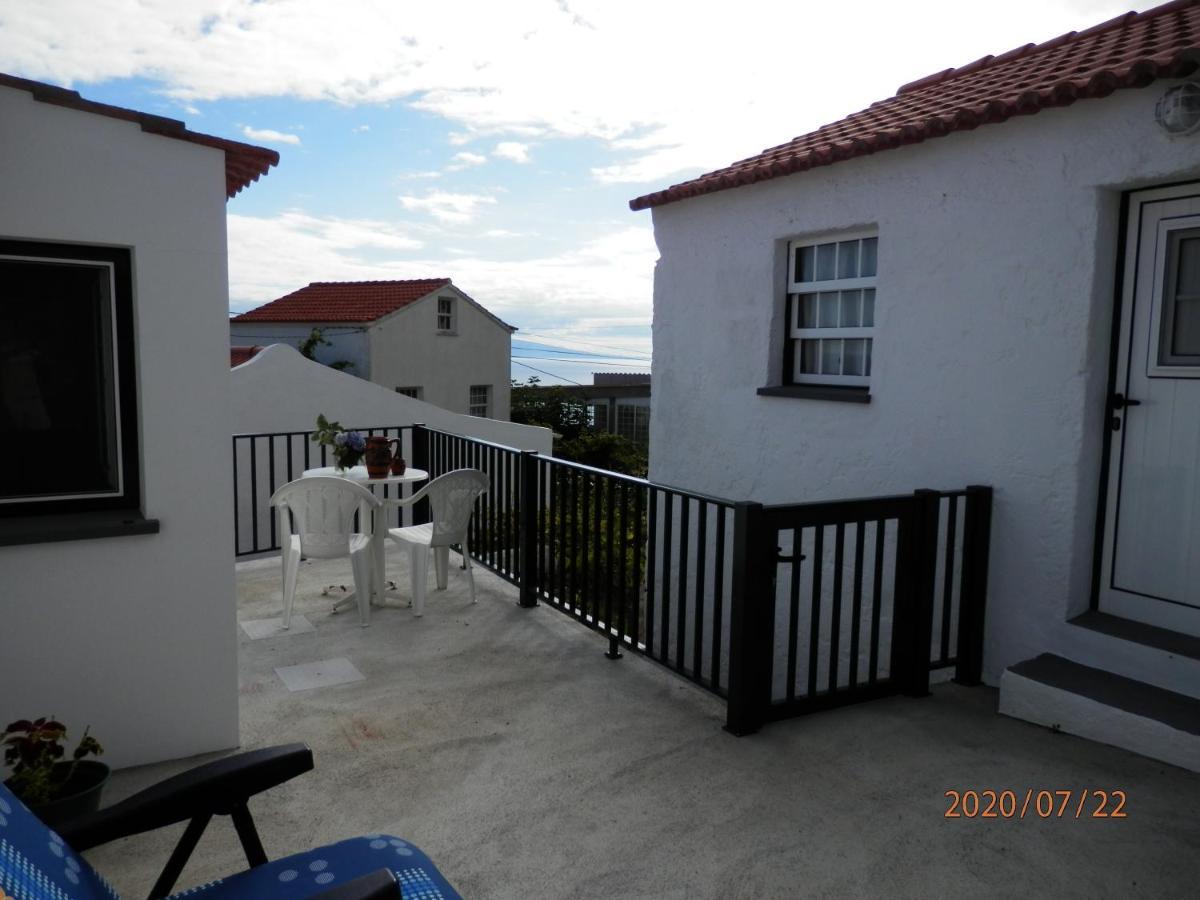 Adega Jaquet Chalet Biscoitos (Sao Jorge)